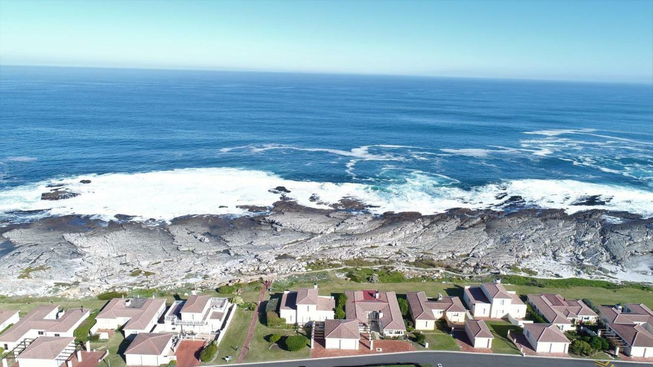 Hermanus Beach Club Lägenhet Exteriör bild